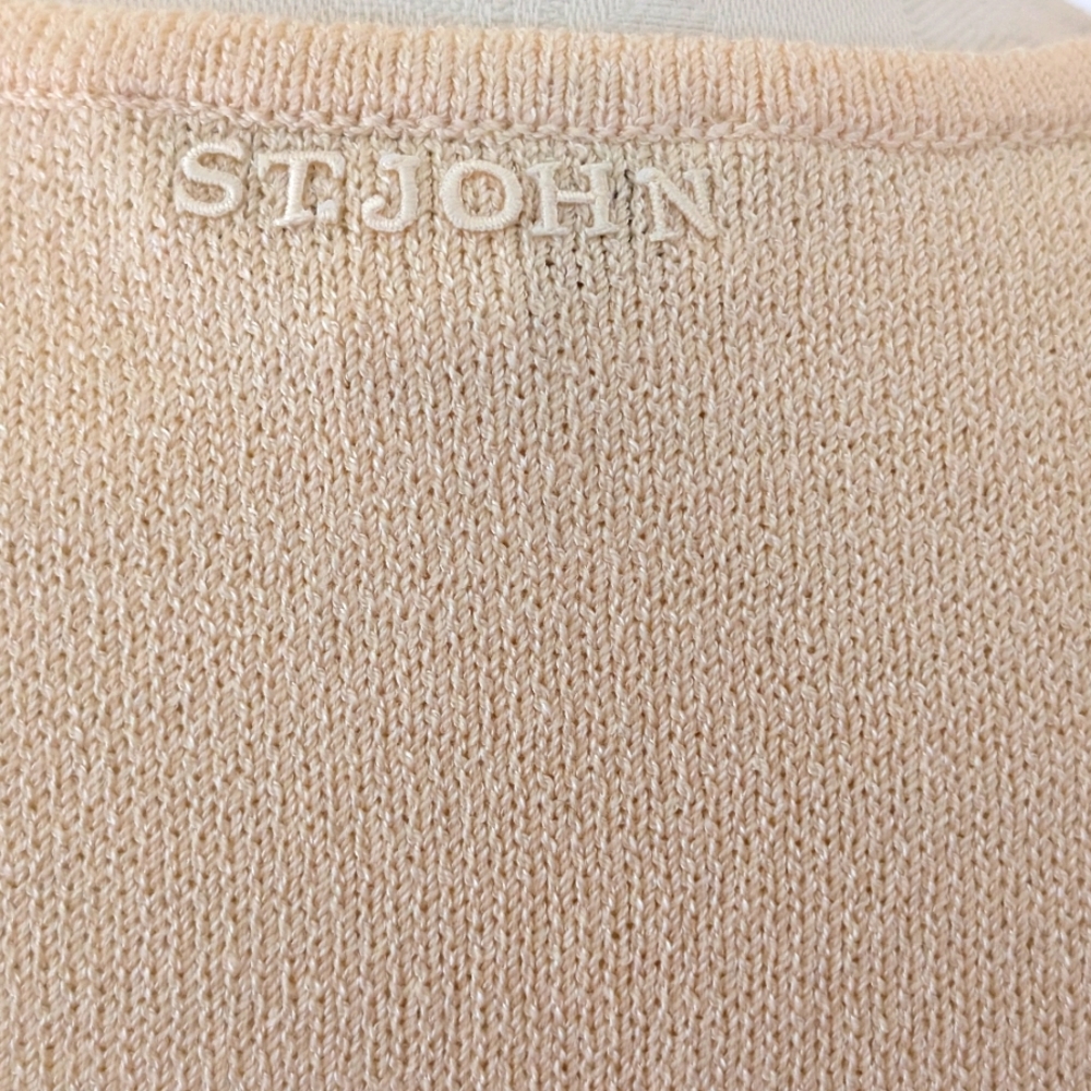 St.John Sport Delicate Butter Cream 2 Piece Twin-set Knit Zip-Up Cardigan & Tank - Picture 7 of 9